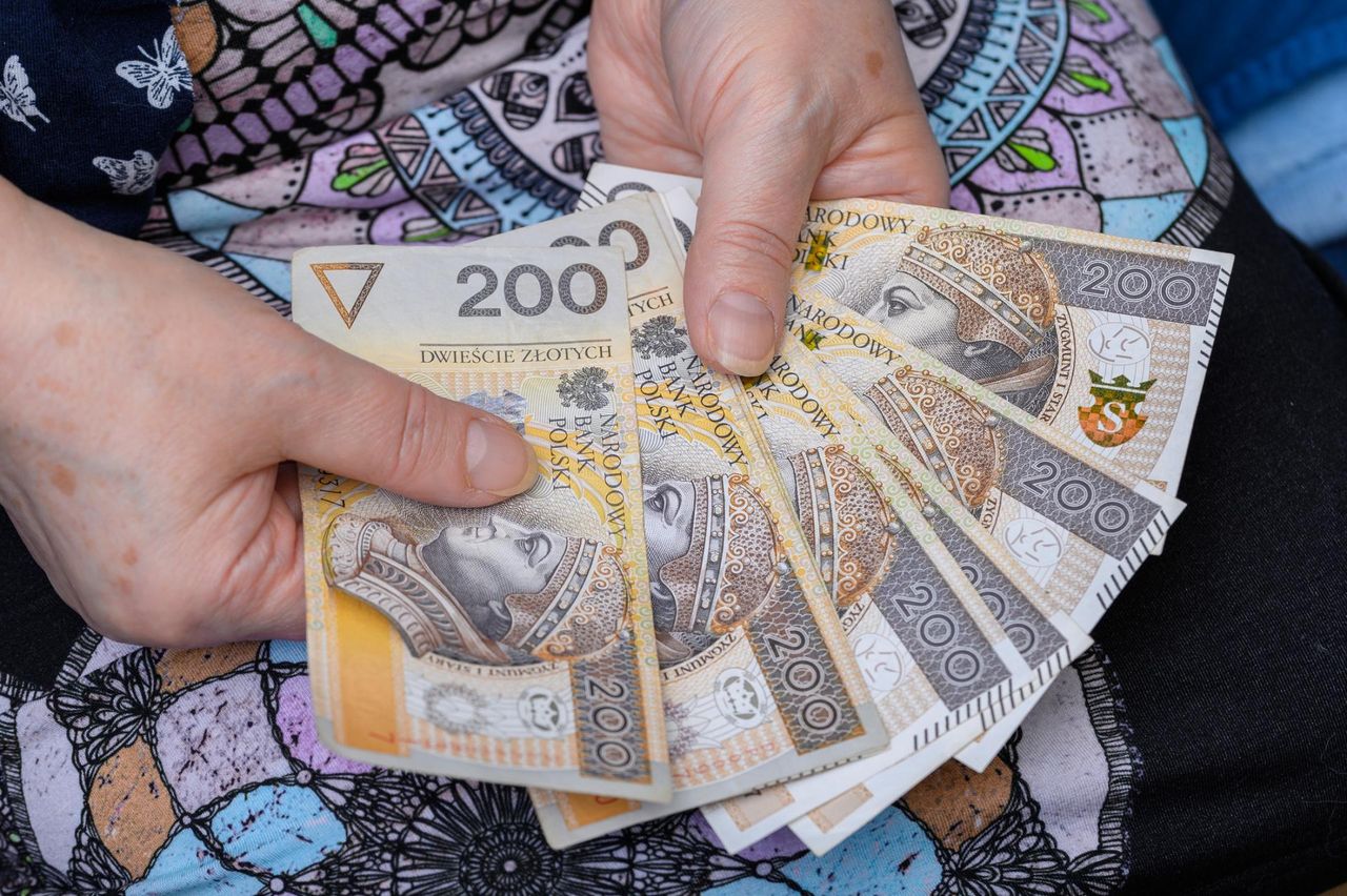 "Renta alkoholowa" w górę. Tyle ZUS wypłaci jeszcze w marcu