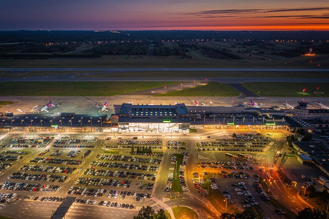 Port lotniczy Katowice-Pyrzowice z lotu ptaka