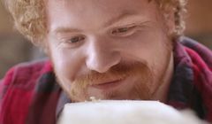 Radość przedsiębiorców reklamuje konto firmowe w mBanku (wideo)