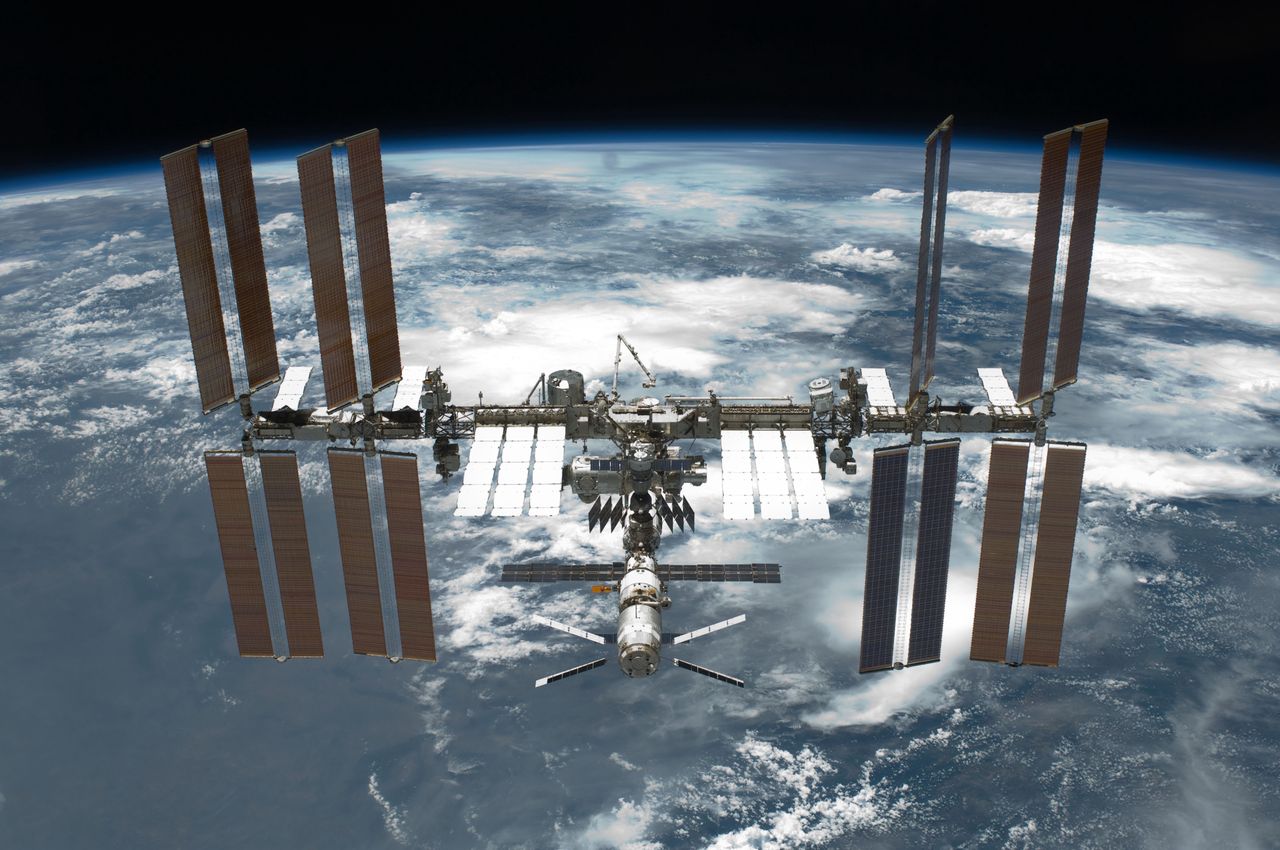 Amerykański astronauta zostanie na ISS? Roskosmos zabrał głos - ISS
