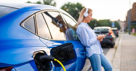 Pierwsza długa podróż elektrykiem. Jak dobrze zaplanować trasę?