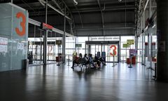 Warszawa. Na Lotnisku w Modlinie ruch pasażerski rośnie z miesiąca na miesiąc