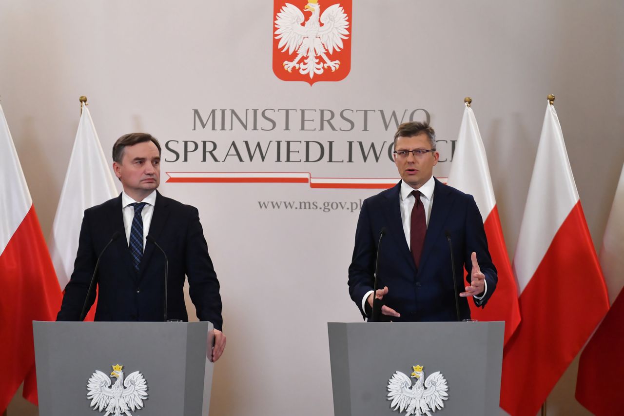 Eksperci krytykują pomysł Solidarnej Polski. "To ewidentny szwindel"