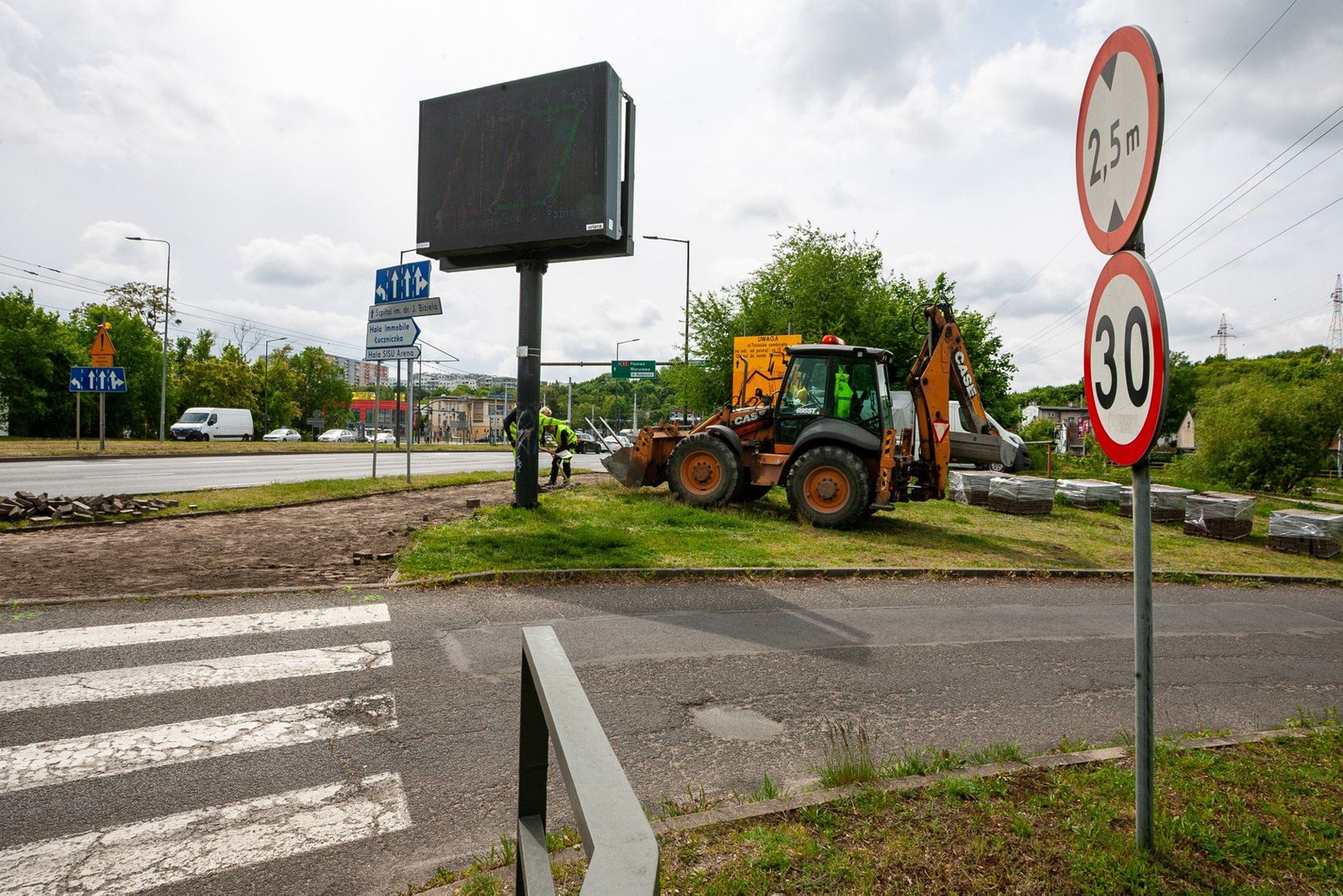 Po zakończeniu prac na Wyszyńskiego przed rondem Toruńskim będą dwa pasy do skrętu w lewo.