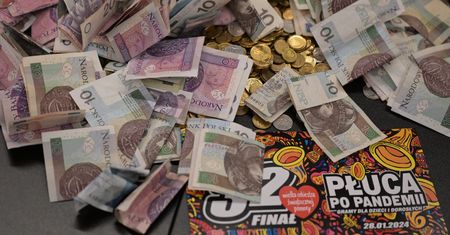 Nastolatek udawał wolontariusza WOŚP. Został zatrzymany