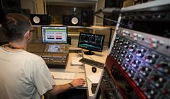 Koncertowe studio nagrań Radia Kraków z nowym sprzętem