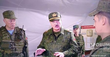 Kobieta prezydentem Białorusi? Łukaszenka udaje zatroskanego