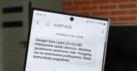 Alert RCB przejdzie duże zmiany. Ta technologia zastąpi SMS-y o zagrożeniach
