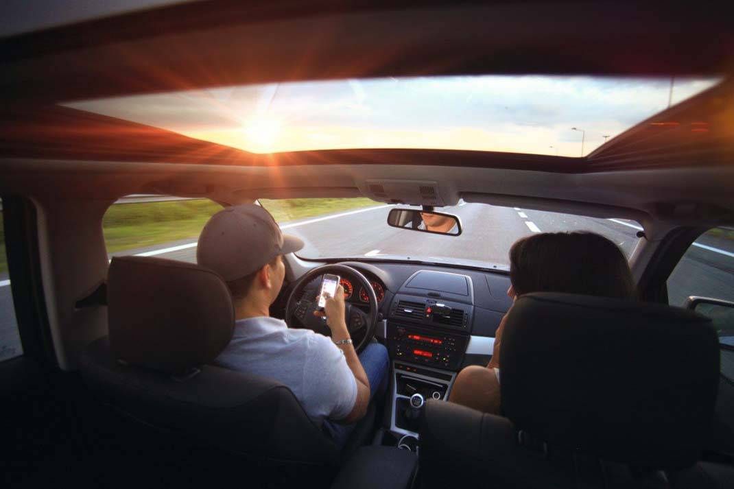 Calling-Driving-e1427284956516