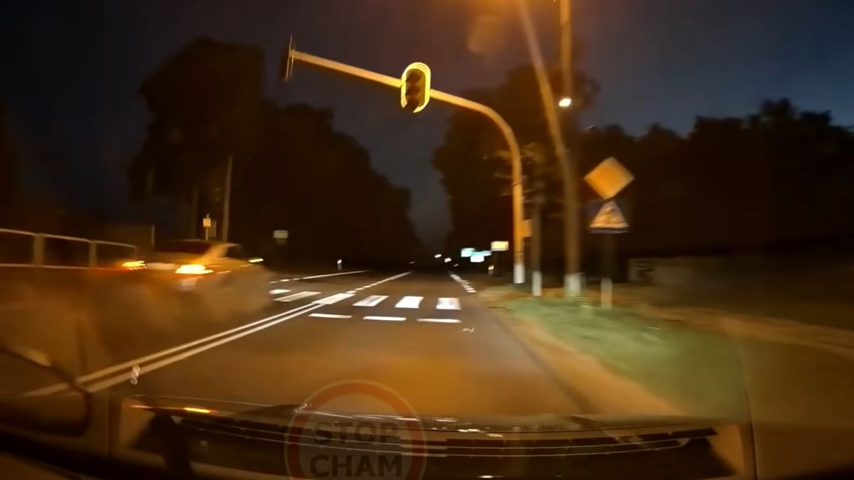 Zderzenie mercedesa z audi