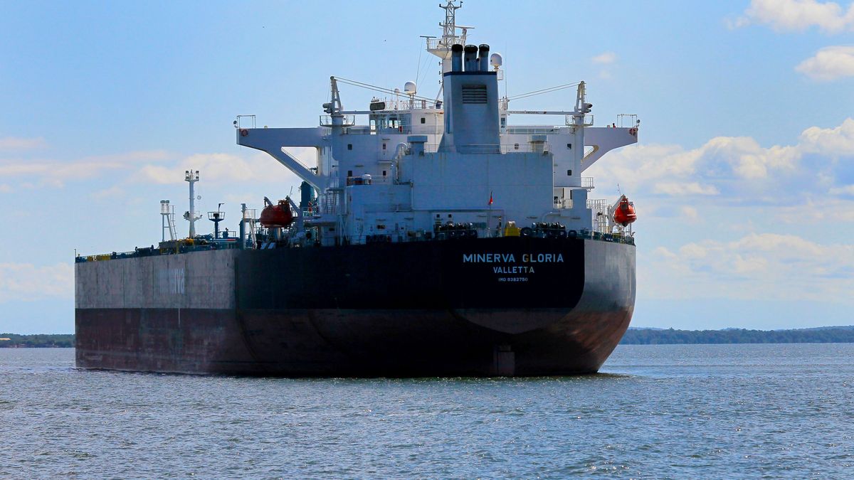 Oil Tanker anchored in Venezuela
Maracaibo, Venezuela. 12-04-2025. An oil tanker is seen anchored in Lake Maracaibo after loading crude oil at the Bajo Grande Refinery port. The Trump administration seized the oil tanker off the coast of Venezuela. The vessel, which was on the Treasury Department's sanctions list and was sailing under the Guyanese flag, was on the US Treasury Department's sanctions list. The US president threatened to confiscate all hydrocarbon-laden vessels in the Venezuelan oil-producing nation. (Photo by: Jose Bula Urrutia/UCG/Universal Images Group via Getty Images)
UCG