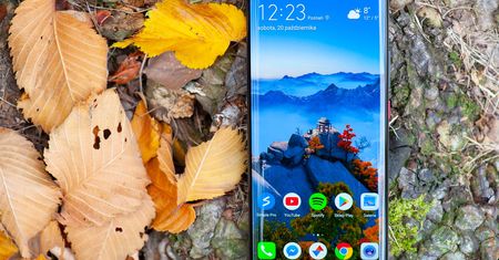 Huawei Mate 20 Pro to smartfon prawdziwie imponujący