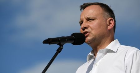 Prezydent Andrzej Duda zapowiedział bon wakacyjny 500+. Kto może na niego liczyć?