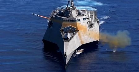 US Navy pręży muskuły. Nie ma wątpliwości, co zamierzają. Zobacz wideo