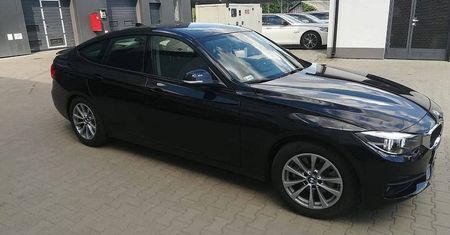 Uwaga! Nowe nieoznakowane BMW 330i Gran Turismo patroluje drogi regionu