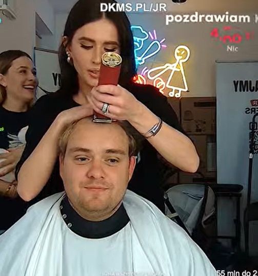 Roxie Węgiel ogoliła męża w szczytnym celu 