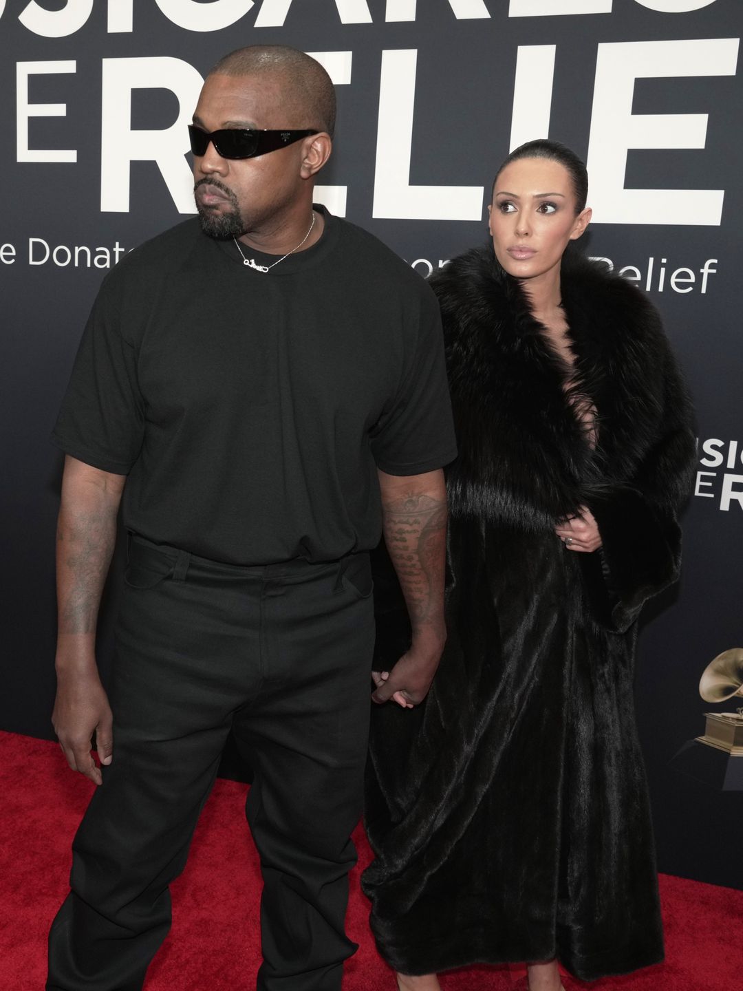Censori i West wywołali skandal na Grammy. Ujawniono kulisy