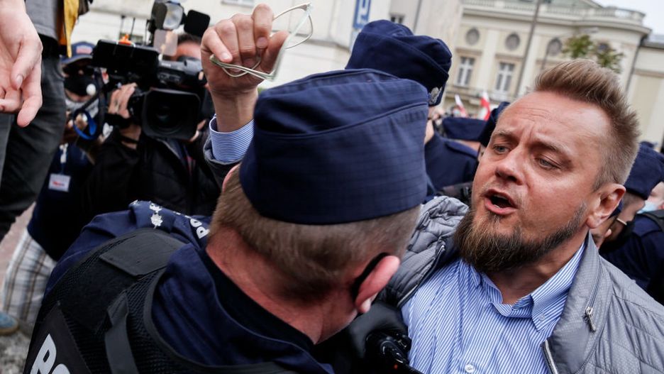 Paweł Tanajno został zatrzymany przez policję 23 maja podczas protestu przedsiębiorców w Warszawie