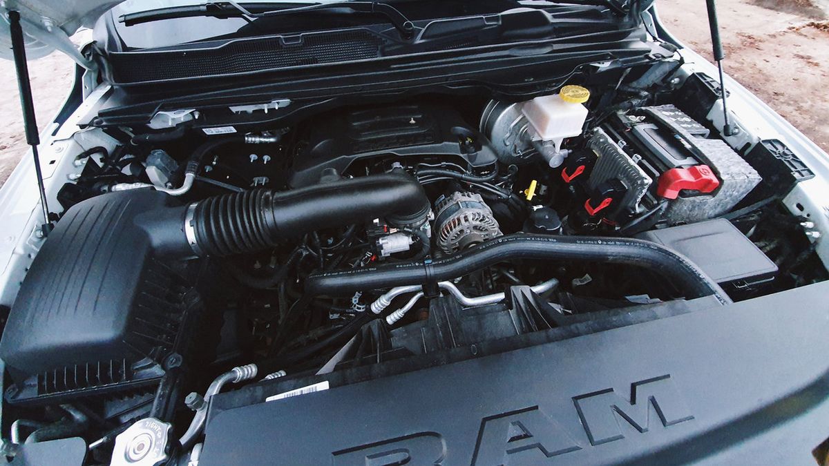 Amerykanie kochają duże silniki, lecz niebawem ta miłość może okazać się trudna.