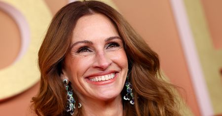 O życiu osobistym Julii Roberts wiadomo niewiele. Jej mąż pokazał ich trójkę dzieci