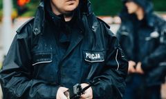 Ataki na kobiety w Warszawie. Napastnik wrócił po wyjściu ze szpitala