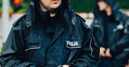 Ataki na kobiety w Warszawie. Napastnik wrócił po wyjściu ze szpitala