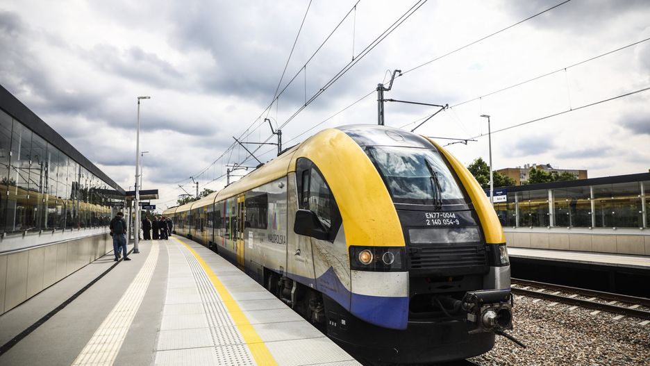 Kraków. Nie żyje nastolatek potrącony przez pociąg (zdjęcie ilustracyjne)