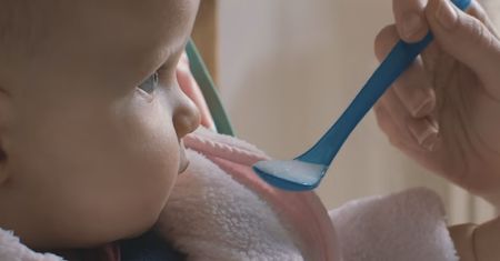 Szokujące wideo – tyle cukru jedzą codziennie dzieci