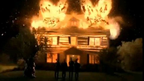 Wybuchowe reklamy Guitar Hero: Metallica 1