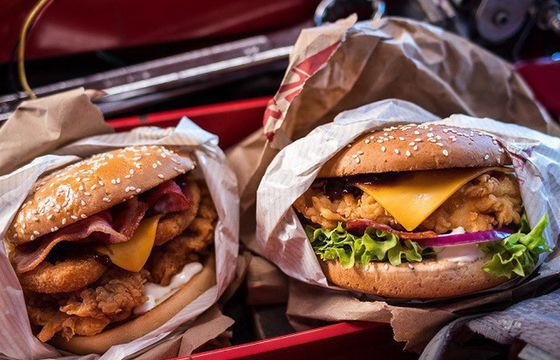 Amrest rozpoczął proces zawieszenia działalności w Rosji