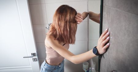 Endometrioza zmieniła jej życie w piekło. "Niemożliwe, żeby aż tak bolało"