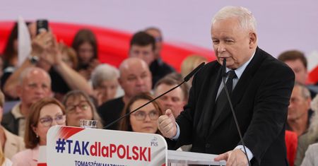 Kaczyński grzmi. "Gigantyczne oszustwo wyborcze"