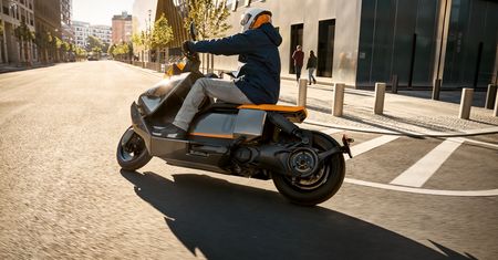 BMW pokazało skuter CE 04. To początek nowego rozdania elektrycznych jednośladów