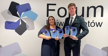 Warszawa: Uniwersytet Szczeciński zdominował Galę Laurów 2025