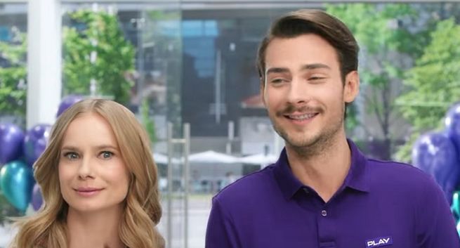 Play wydał 25 proc. więcej na reklamy. Liderem Plus, Orange ze spadkiem o 13 proc.