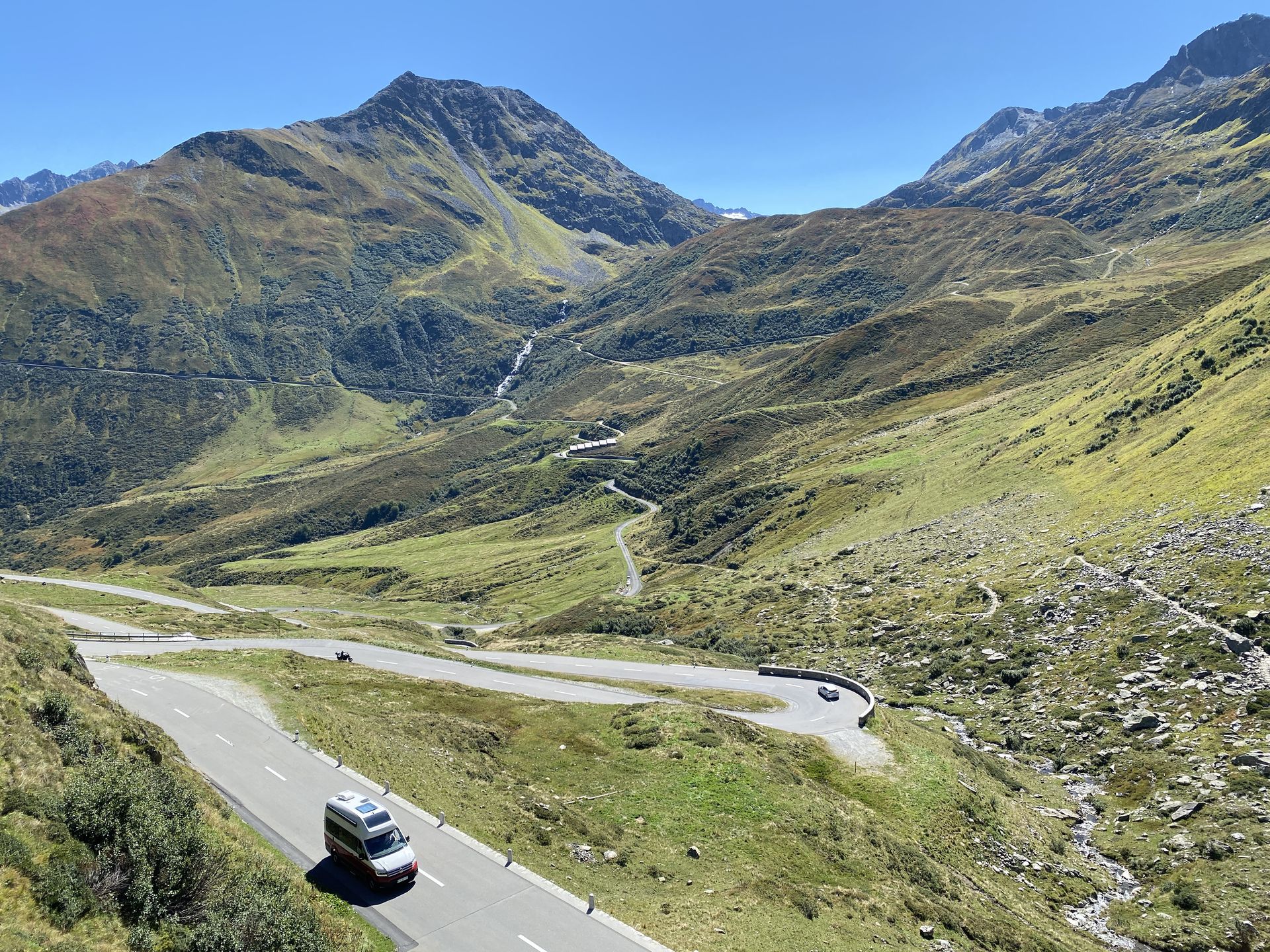 Podróż kamperem po Szwajcarii – Oberalppass