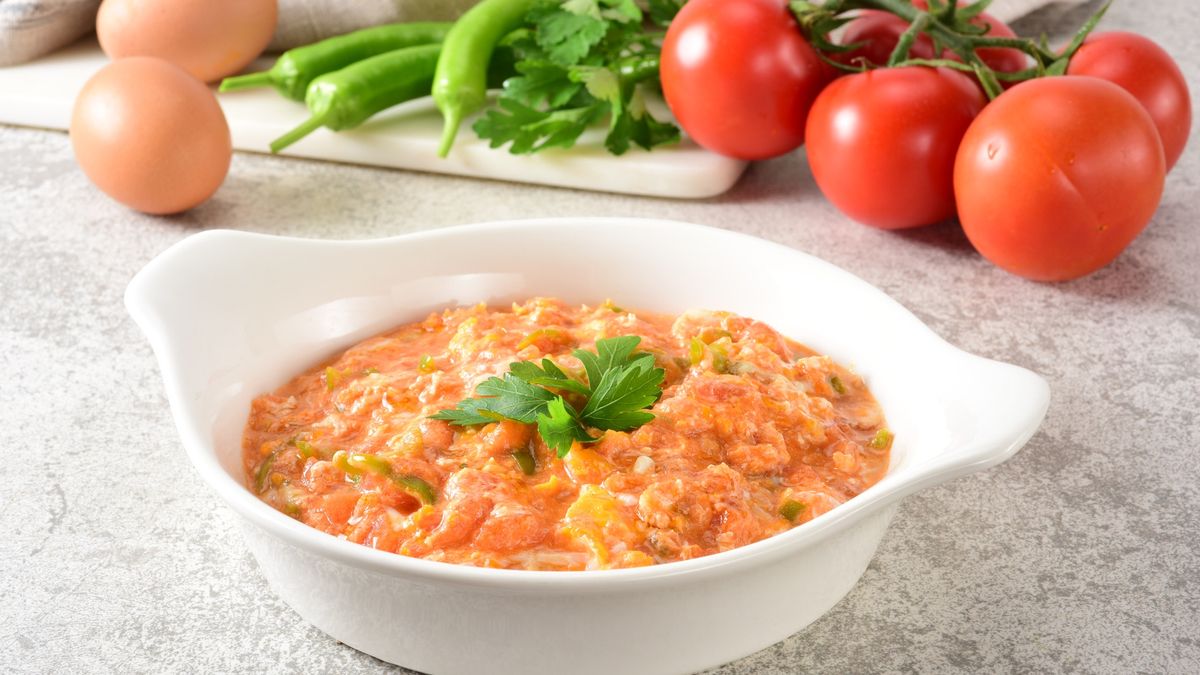 Menemen, czyli turecki sposób na jajka. 