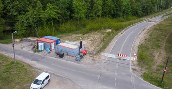 Tuż obok obwodnicy Bolesławia trwa zatłaczanie podziemnych pustek. Prace finansują Zakłady Górniczo-Hutnicze „Bolesław” S.A.
