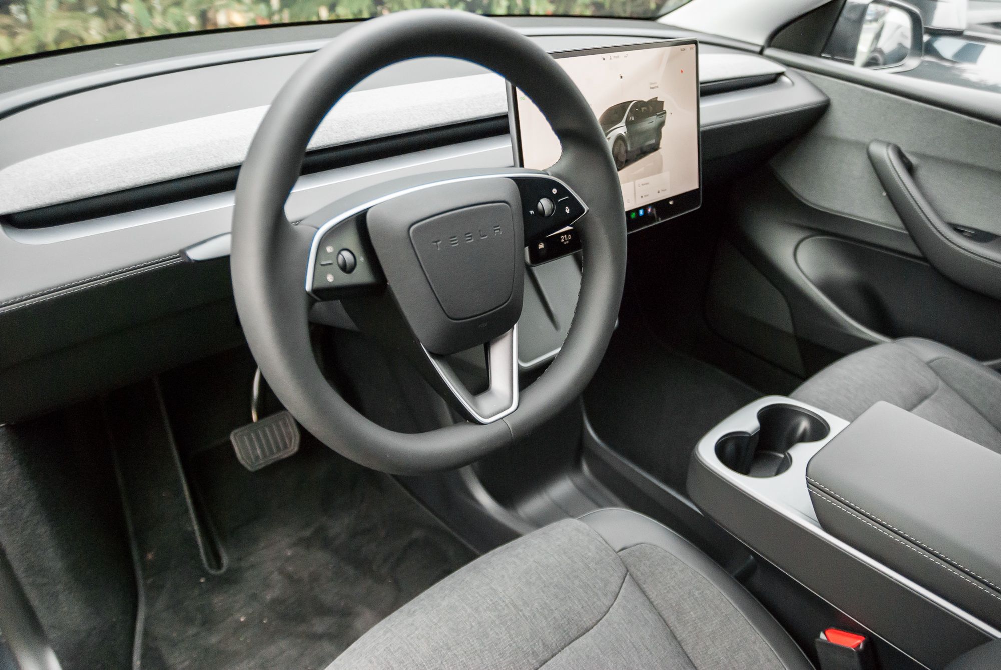 Tesla Model Y Standard