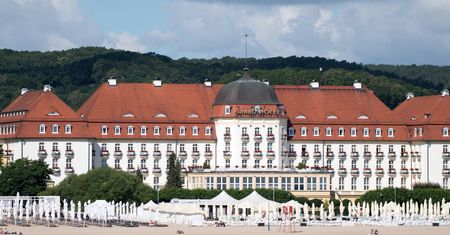Najsłynniejszy hotel w Polsce na sprzedaż? Pada kwota