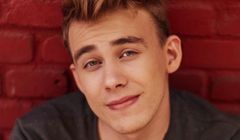 Blowek z najpopularniejszym polskim kanałem na YouTubie, wyprzedził Sylwestra Wardęgę