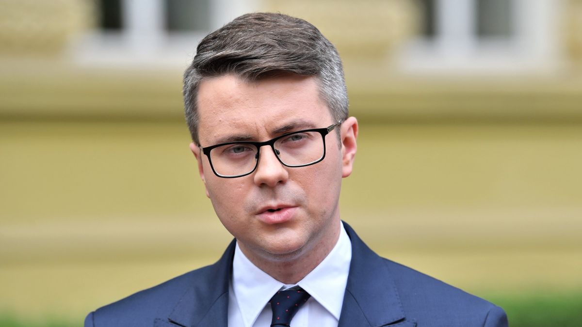 Piotr Mueller zapowiedział obniżkę cen węgla 