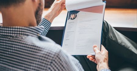 Coraz trudniej o pracę. Wysłał 50 CV, miał jedną rozmowę