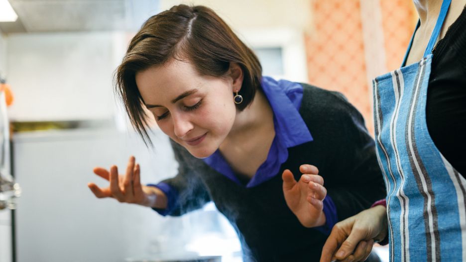 Woman smelling food
Woman leaning over a Wok smelling the cooked food. Woman is part of a cooking class
Hinterhaus Productions
Inspiration, Community, Enjoyment, smelling, Cooking Class