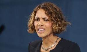 Halle Berry STRACIŁA OPIEKĘ nad 13-letnim SYNEM!