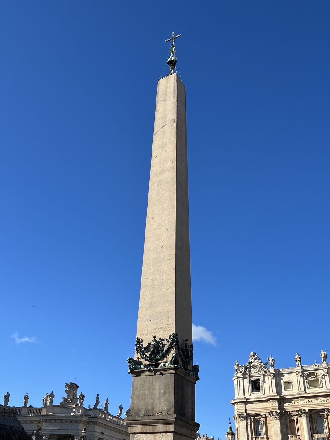 Obelisk egipski na Placu św. Piotra 