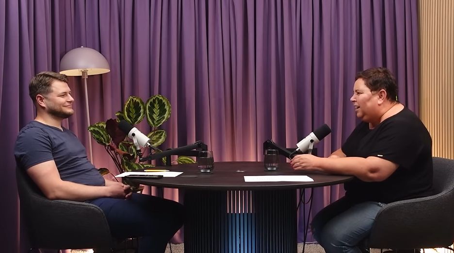 Dorota Wellman prowadzi podcast z synem (YouTube)