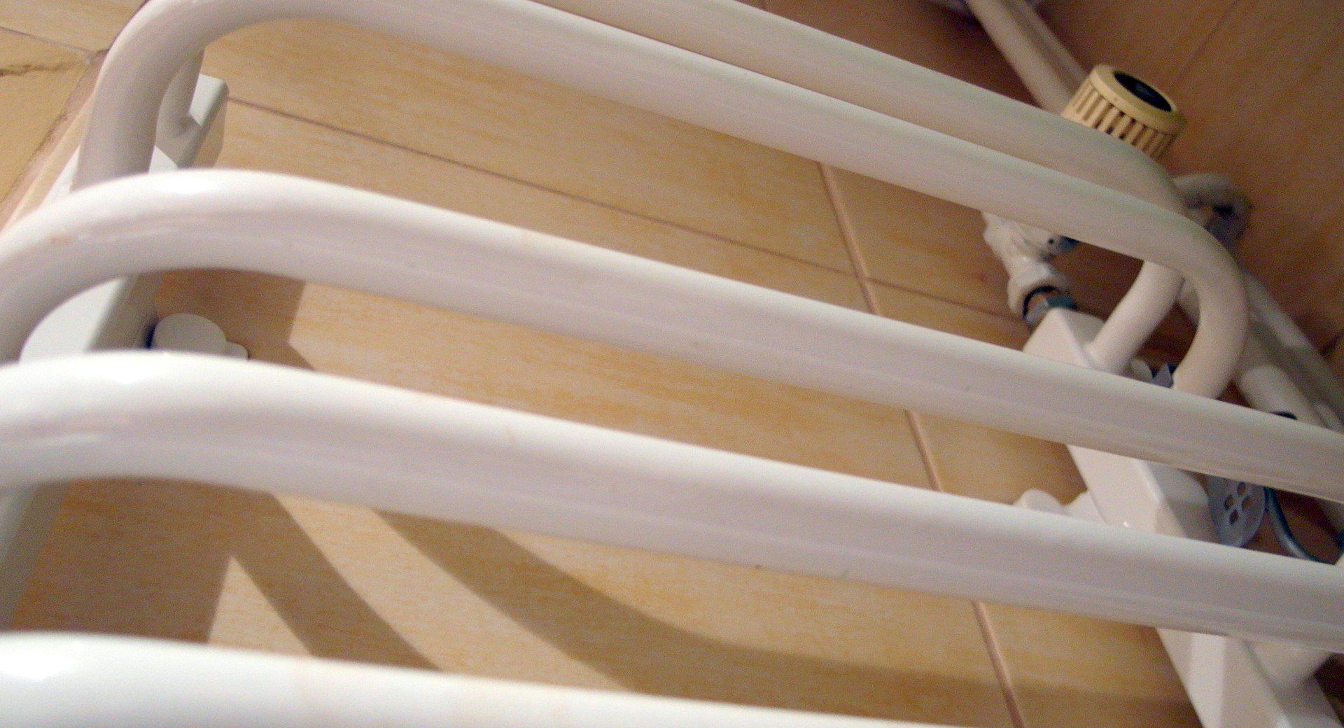 Pamiętaj o odpowietrzeniu kaloryferów