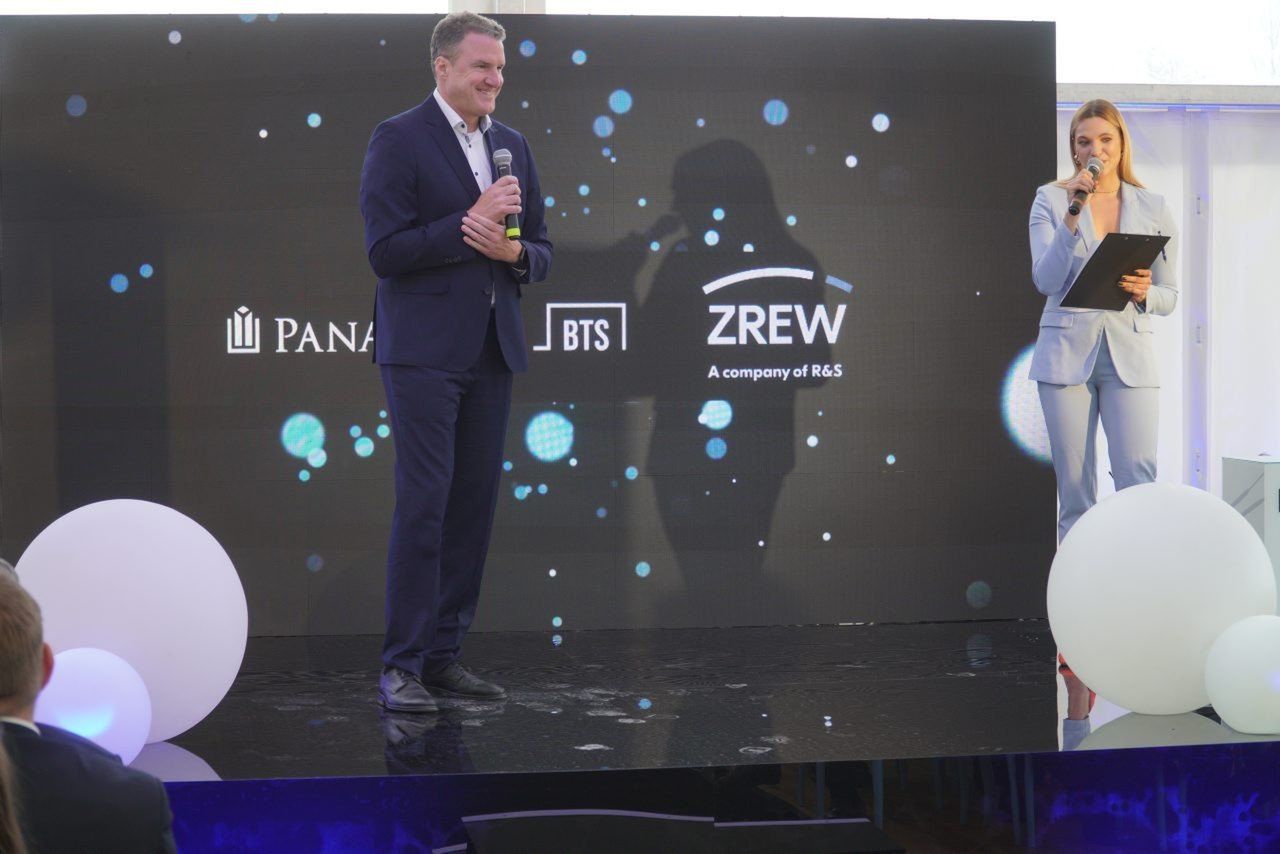 WMurowanUroczystość wmurowania kamienia węgielnego pod inwestycję ZREW Transformatory S.A. w Łodzi