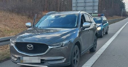Nie potrafił wyjaśnić, skąd ma auto. Strażnicy rozwiązali zagadkę